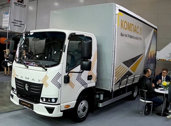 "КамАЗ Компас 5" появился в продаже: от 4.600.000 руб.